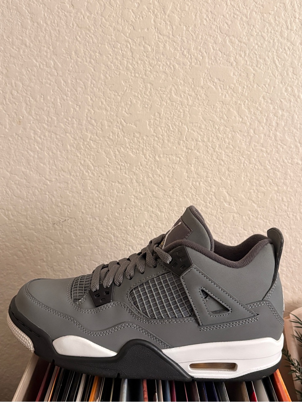 Jordan 4 Retro Cool Grey